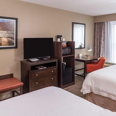 Hampton Inn & Suites Charlotte Arrowood Rd Kültér fotó