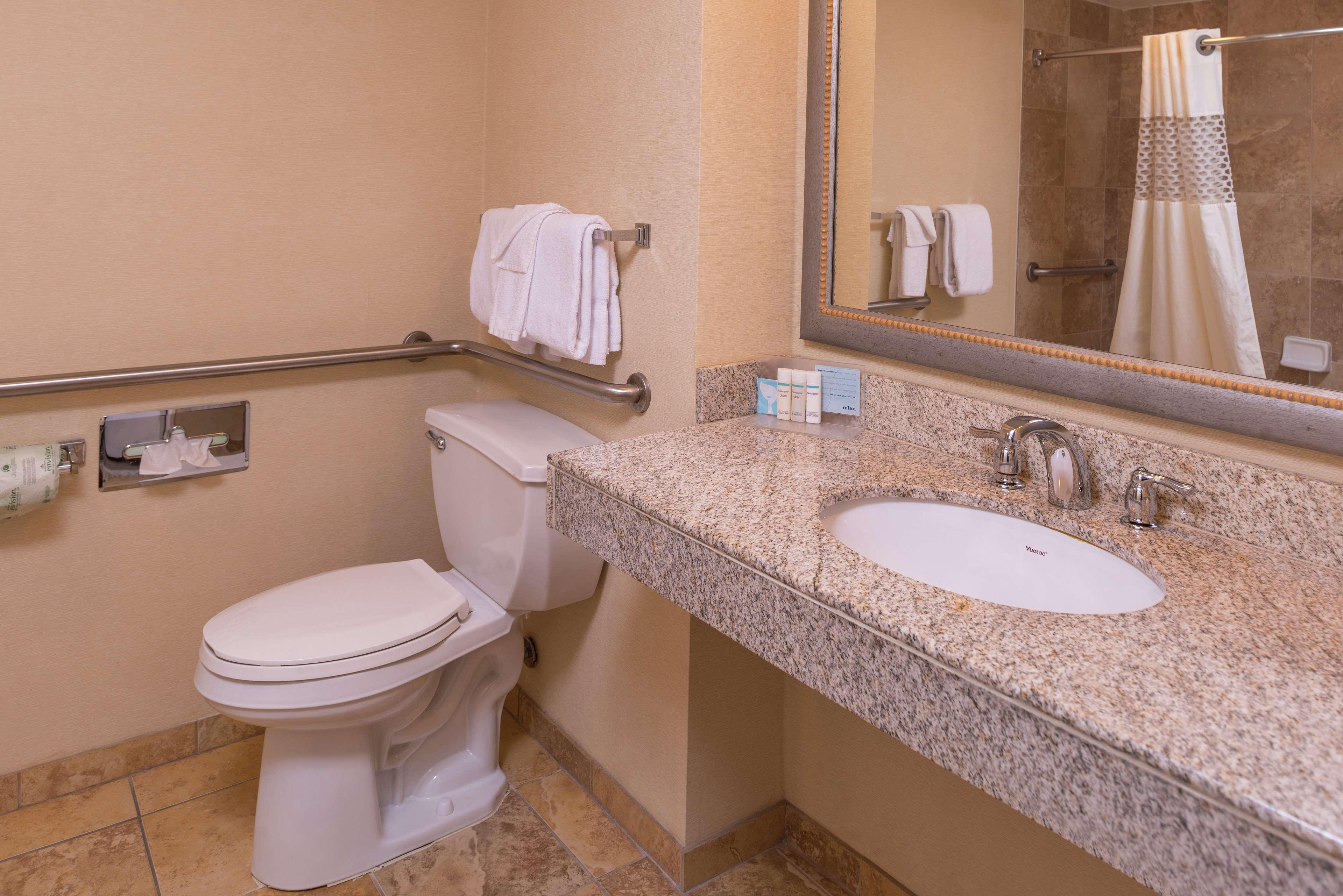 Hampton Inn & Suites Charlotte Arrowood Rd Kültér fotó