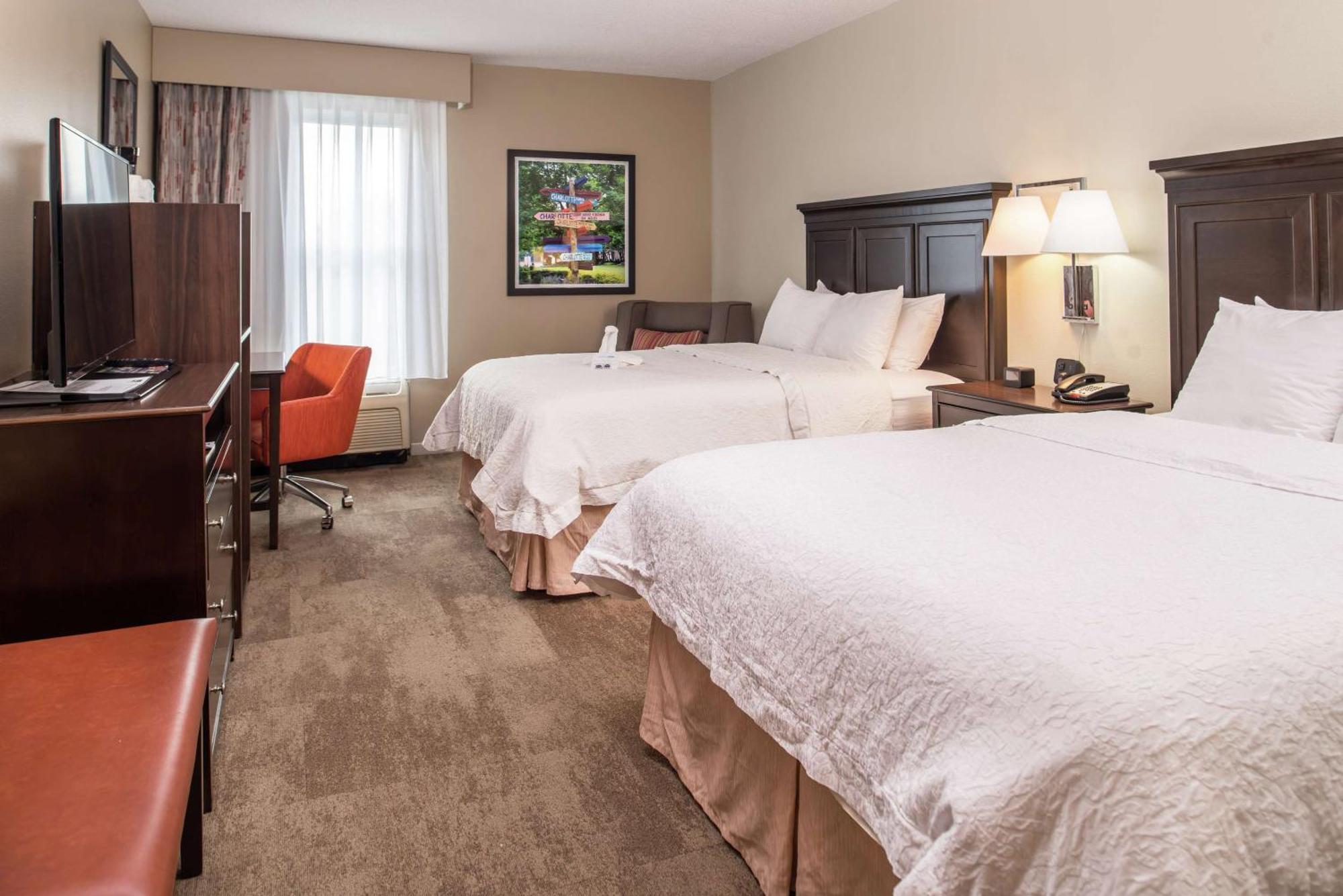 Hampton Inn & Suites Charlotte Arrowood Rd Kültér fotó