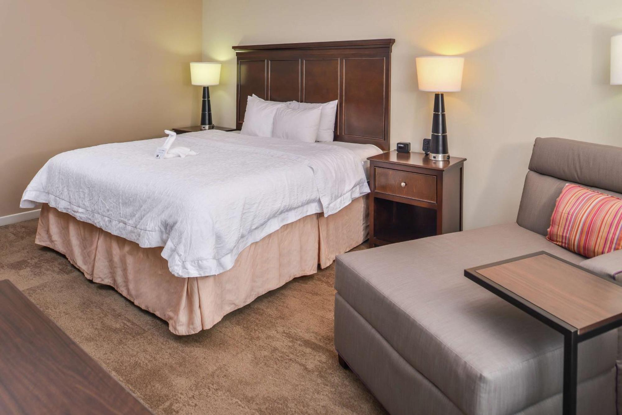 Hampton Inn & Suites Charlotte Arrowood Rd Kültér fotó